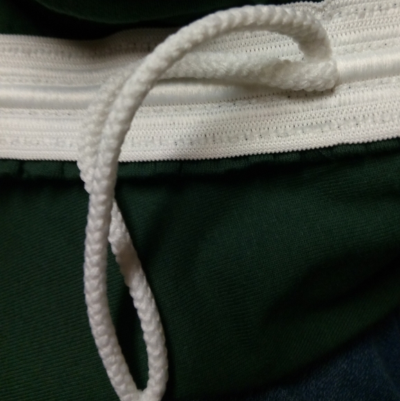 Men's Champion Gym Shorts - Picture 4 of 4